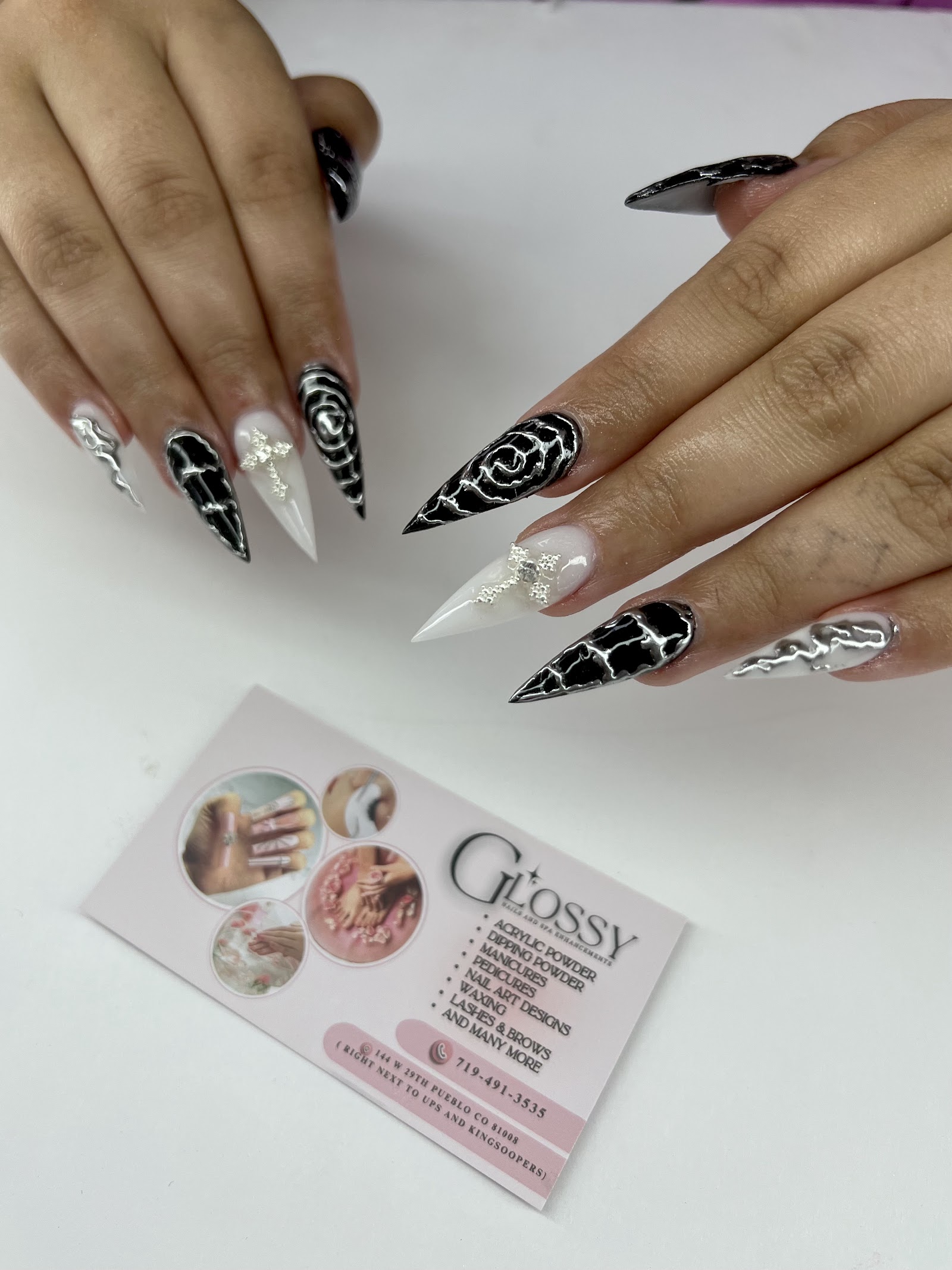 GLOSSY NAILS SPA PUEBLO nail photo 6